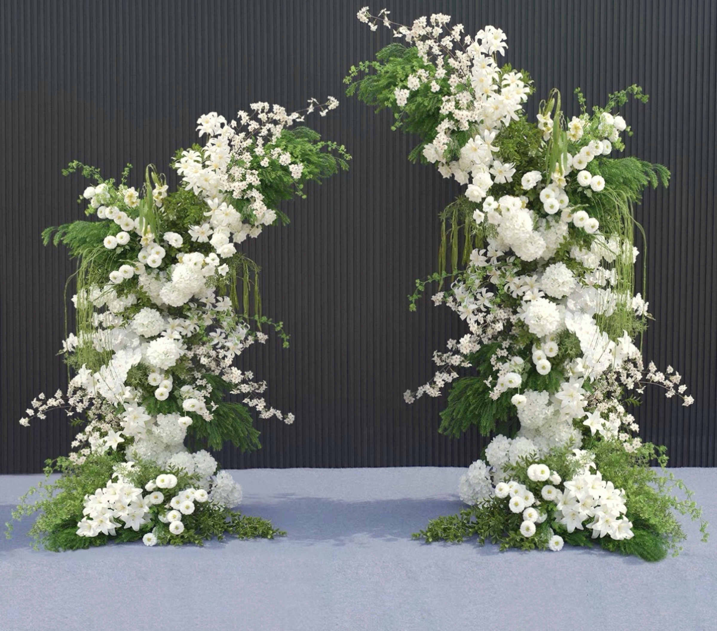 白綠雙側花門婚禮主景