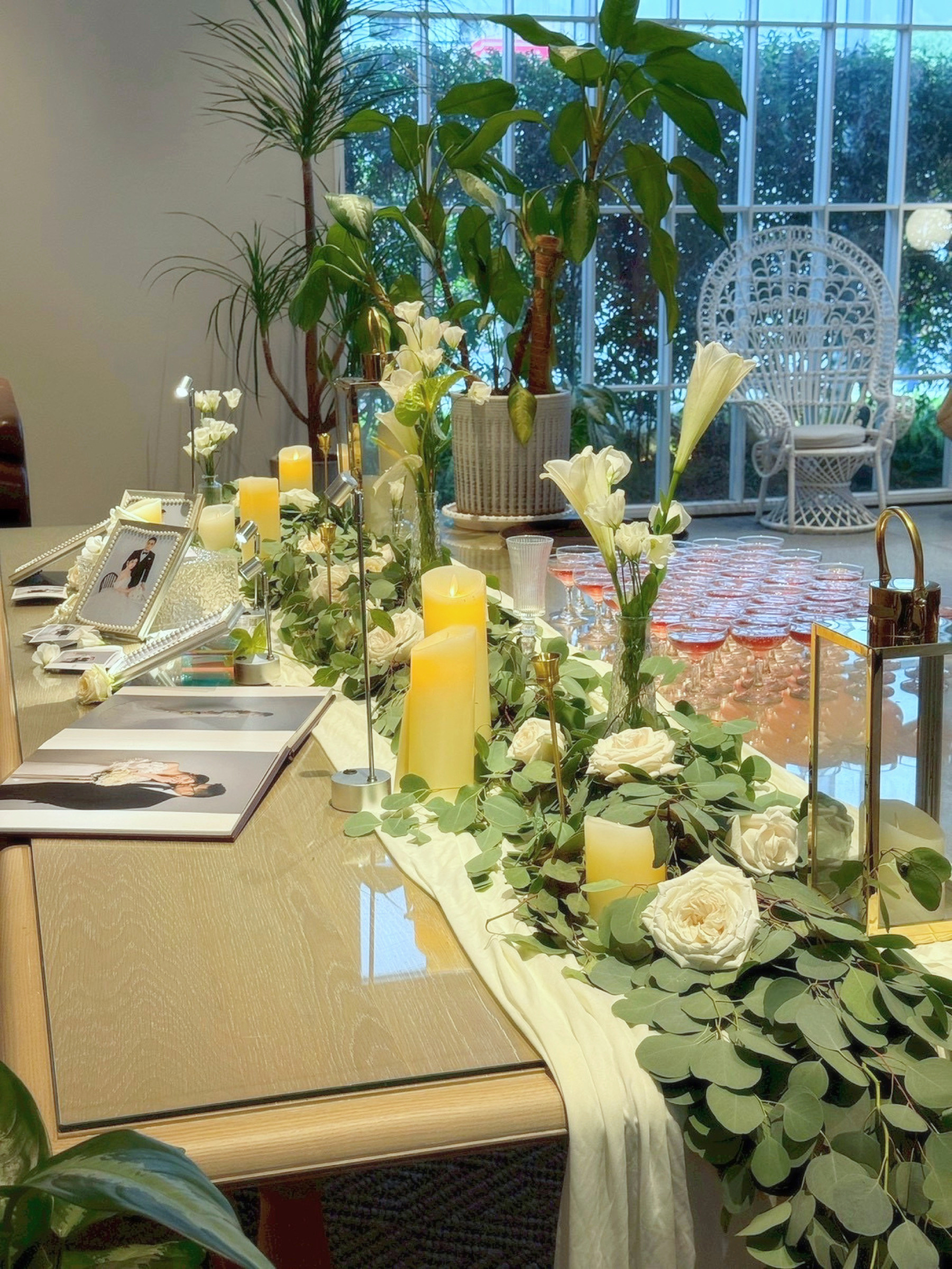 婚禮長餐桌花藝